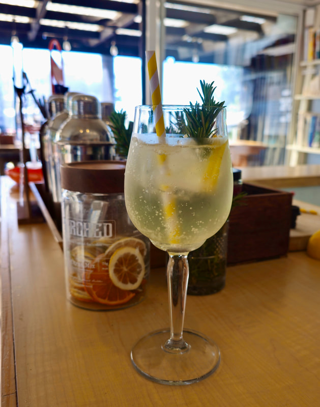 bar and cocktails